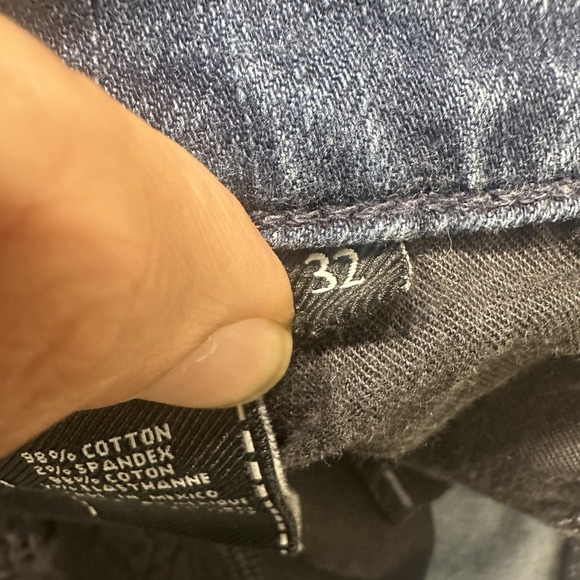 7 For All Mankind Mens Jeans Size 32 Blue Dark Wash Denim Distressed - Picture 8 of 15